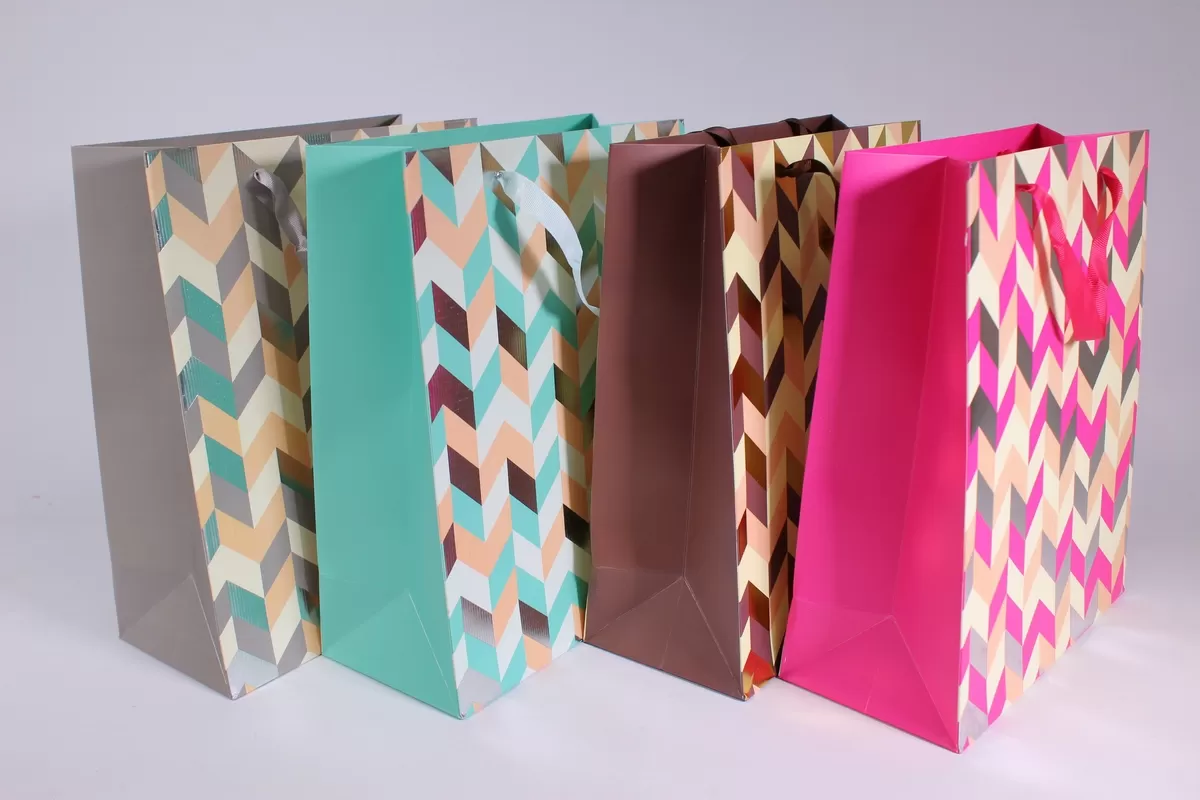 Бумажные пакеты